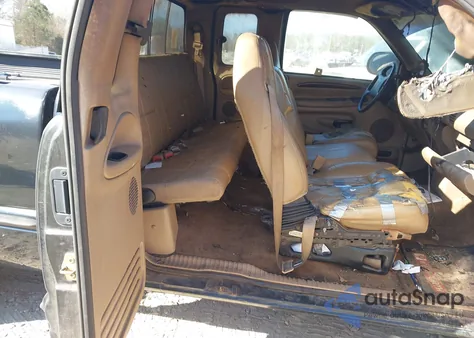 1998 Dodge Ram 1500 St z USA, uszkodzony, nr VIN 3B7HC13Z5WG124585